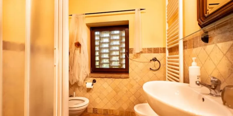 Charming Tuscany Timo w/Pool & Lake View 4