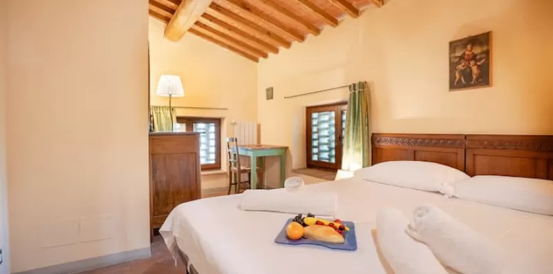 Charming Tuscany Timo w/Pool & Lake View 5