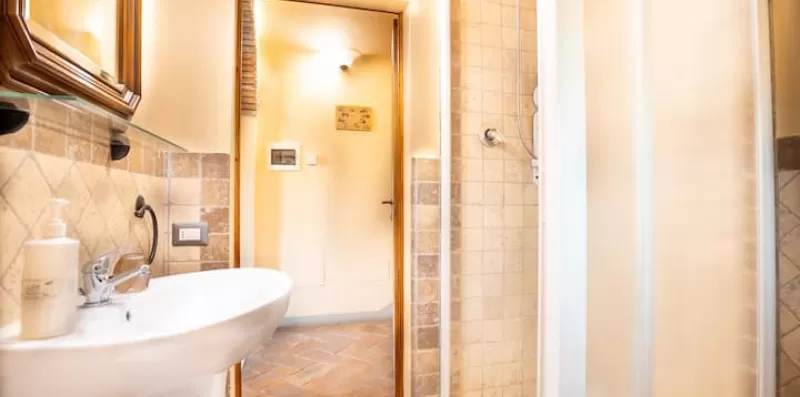 Charming Tuscany Timo w/Pool & Lake View 6