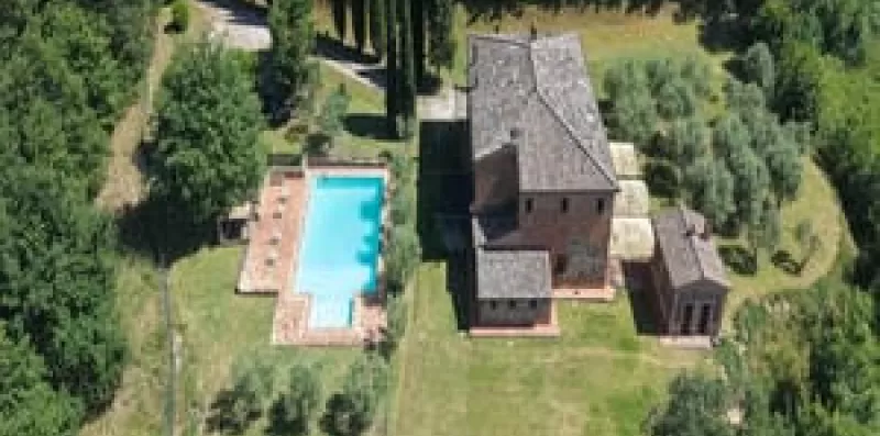 Elegante Villa Fiorello 10m Montepulciano con piscina 3 4